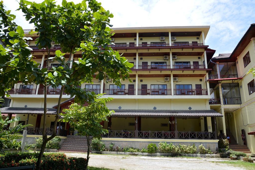 Hotel Vilayvong Vangviang Kültér fotó